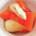 とっとっ豚's cooksnap of when they made お弁当にも☆ちくわと人参の煮物.