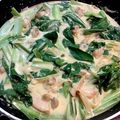 YUKI０'s cooksnap of when they made 鶏胸肉とほうれん草のカレークリーム煮.
