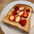 mikko6's cooksnap of when they made 羊羹が余ったら〜♪羊羹いちごトースト.