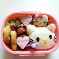pnyo's cooksnap of when they made キティちゃん弁当（キャラ弁）.