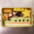 Chaaa_room's cooksnap of when they made 新幹線E5系はやぶさキャラ弁.