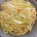 こうのとりヒロシ's cooksnap of when they made ＊たっぷりねぎ＊のにんにくスパゲティ.