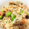 ゆーなれ's cooksnap of when they made 鮭ときのこの炊き込みご飯.