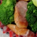 ひぃたろぉ～♪'s cooksnap of when they made レンジで1分！ブロッコリーのナムル☆弁当.