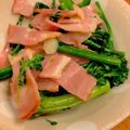 おひつじママ's cooksnap of when they made ハナッコリーとベーコンの炒め物.