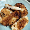 冷蔵庫レスキュー隊's cooksnap of when they made かまぼこが1番美味♡マヨバター炒め♡.