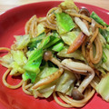 のりぞう22's cooksnap of when they made ラク旨☆海苔の佃煮とキャベツの和風パスタ.