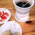 waiwain's cooksnap of when they made 板チョコ＆牛乳で簡単☆チョコフォンデュ.