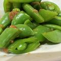 クックWY5F13☆'s cooksnap of when they made スナップえんどうの梅おかか和え.