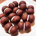 ★maimaiまま★'s cooksnap of when they made 苺チョコ白　3色のスノーボールサンド.