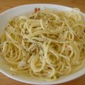 Nekozame's cooksnap of when they made バジルとレモンの洋風焼きそば.