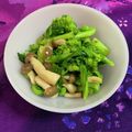 ankotetu's cooksnap of when they made 菜の花とキノコの麺つゆ煮.