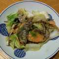 くろわさび's cooksnap of when they made ☆塩鮭と白菜としめじの塩だれ炒め☆.