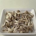 Liliko’i's cooksnap of when they made しめじは大量に買って冷凍します。.