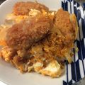 ベティ３'s cooksnap of when they made 市販のカキフライで卵とじ.