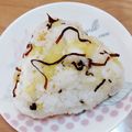 ＊なぁ＊'s cooksnap of when they made ごま油香る塩昆布と天かす入りおにぎり♡.