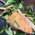 団子三兄弟➕姫のママ's cooksnap of when they made 塩鮭と小松菜のオイスター炒め.