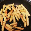 なおおこ's cooksnap of when they made フライパンで！揚げないフライドポテト.