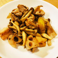 ｙｏｕ５'s cooksnap of when they made 豚とれんこんきのこのガリぽん炒め.