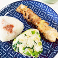 YUKIKI☆'s cooksnap of when they made お野菜を摂取♪小松菜と揚げ玉のおにぎり.