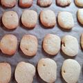 かおかおざえもん's cooksnap of when they made 卵もバターも使わないレモンクッキー.