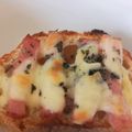 くむちん's cooksnap of when they made ベーコン&チーズのバジルバゲット.
