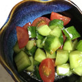 ＊chi〜ko＊'s cooksnap of when they made きゅうりとトマトの簡単中華風サラダ.