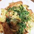 ミスターちるこ's cooksnap of when they made ラー油で簡単！厚揚げと豆苗のピリ辛炒め.