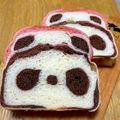 ayayahoney's cooksnap of when they made 切っても切ってもパンダ食パン♪.