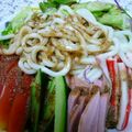 ユーカラ's cooksnap of when they made ランチに♬胡麻みそダレのサラダうどん.