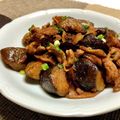 お料理ニャロメ's cooksnap of when they made 簡単！茄子と牛肉の甜麺醤炒め.