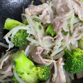 mayutoto's cooksnap of when they made 豚肉ともやしの塩だれ炒め.