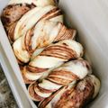 tamamomo12's cooksnap of when they made 捻りチョコ食パン（HB使用）.
