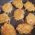 コッピー３０５'s cooksnap of when they made 豚コマボールのきんぴら風ごぼう唐揚げ.