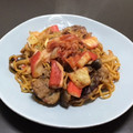 居酒屋まるみ's cooksnap of when they made かにかまとキムチの簡単♬焼きそば.