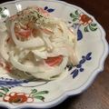 四児のハハ's cooksnap of when they made 新玉ねぎとカニカマのレモンマヨサラダ.