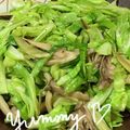 Manami213's cooksnap of when they made お弁当に!キャベツと舞茸のパッと炒め.