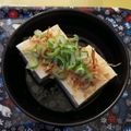 ☆hikonyan☆'s cooksnap of when they made めんつゆとごま油で旨旨冷奴&温奴.