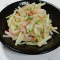 そられも's cooksnap of when they made 大根の皮とベーコンのペペロンチーノ風♪.