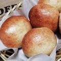 まぶたん's cooksnap of when they made クリームチーズとクランベリーのパン　.