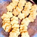 ゆんーーゆん's cooksnap of when they made ザクザク☆粉チーズクッキー.