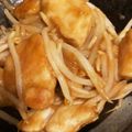 sst02☆'s cooksnap of when they made 鶏むね肉ともやし炒め.