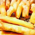 earth。's cooksnap of when they made サラダチキンで簡単おつまみ春巻き.