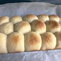 ぽっかり母ちゃん's cooksnap of when they made 朝焼くだけ不思議パン♡極上はちみつ食パン.