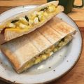 クック5E2Q86☆'s cooksnap of when they made *辛子高菜*と茹で卵のサンドイッチ.