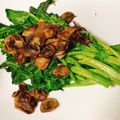 みずづいろ's cooksnap of when they made 菜の花とマッシュルームのペペロンチーノ.