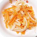 よーこ☆ガッキー's cooksnap of when they made レンジお弁当用冷凍玉ねぎと人参のナムル.