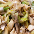 マジュマジュ's cooksnap of when they made ダイエットに【きのこの炒めもの】.