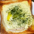 kisberry's cooksnap of when they made かんたんハムチーズトースト.