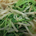 あゆたっくん's cooksnap of when they made 節約おかず☆もやしと豆苗のお浸し.